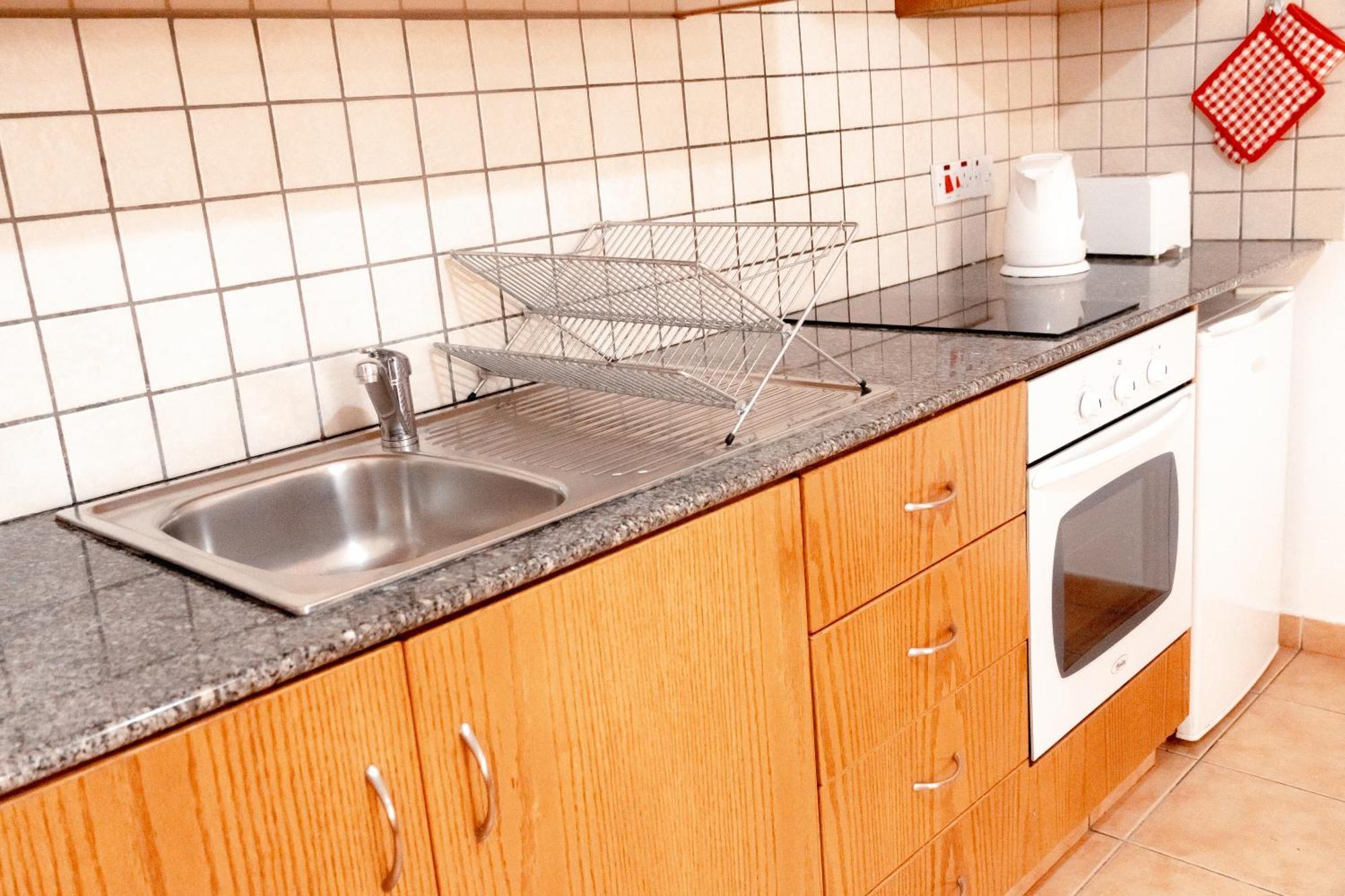 Nissus Urban Hostel Ayia Napa Phòng bức ảnh