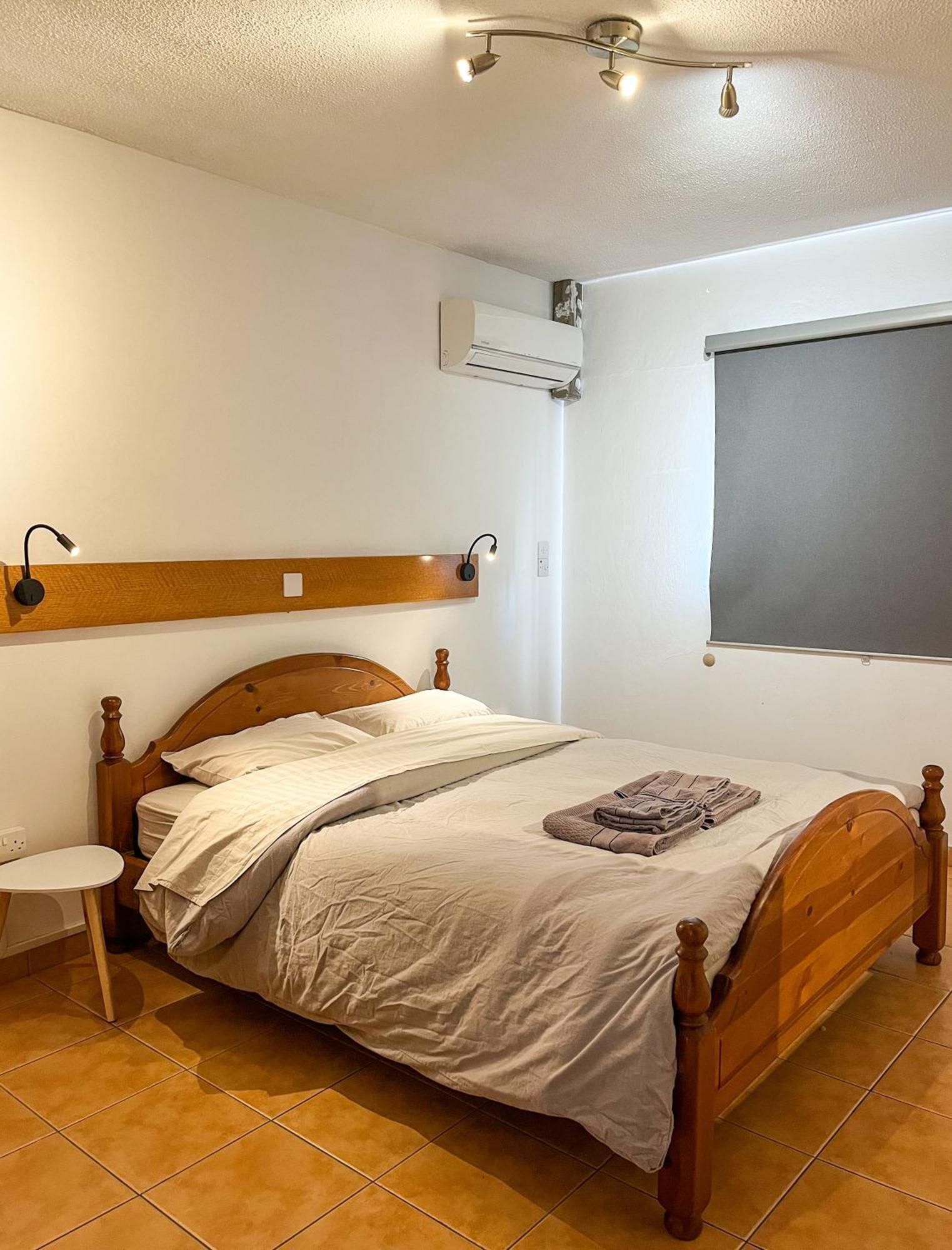 Nissus Urban Hostel Ayia Napa Phòng bức ảnh